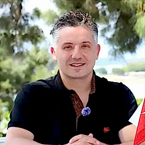 Türk Tenisinin Hizmetindeyiz